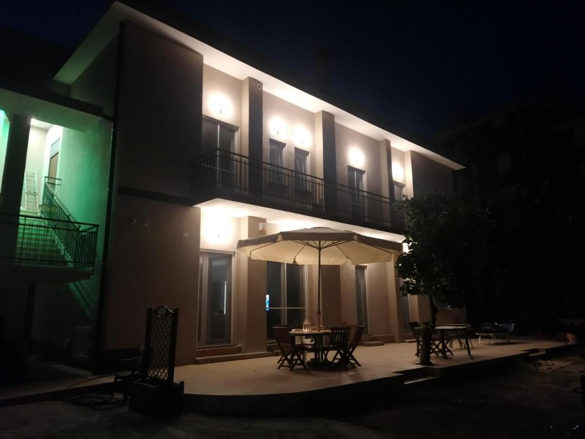 B&B Villa Agrume メッシーナ エクステリア 写真