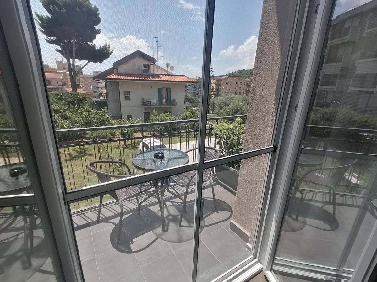 B&B Villa Agrume メッシーナ エクステリア 写真